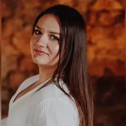 Julia Król